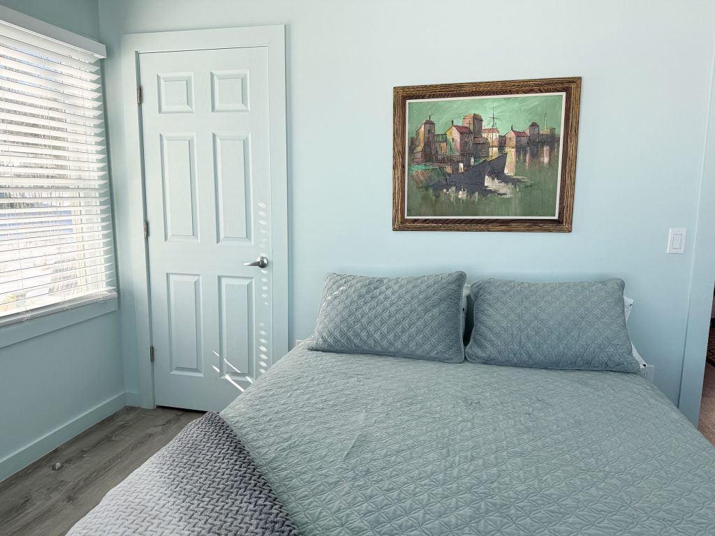 Master queen bedroom