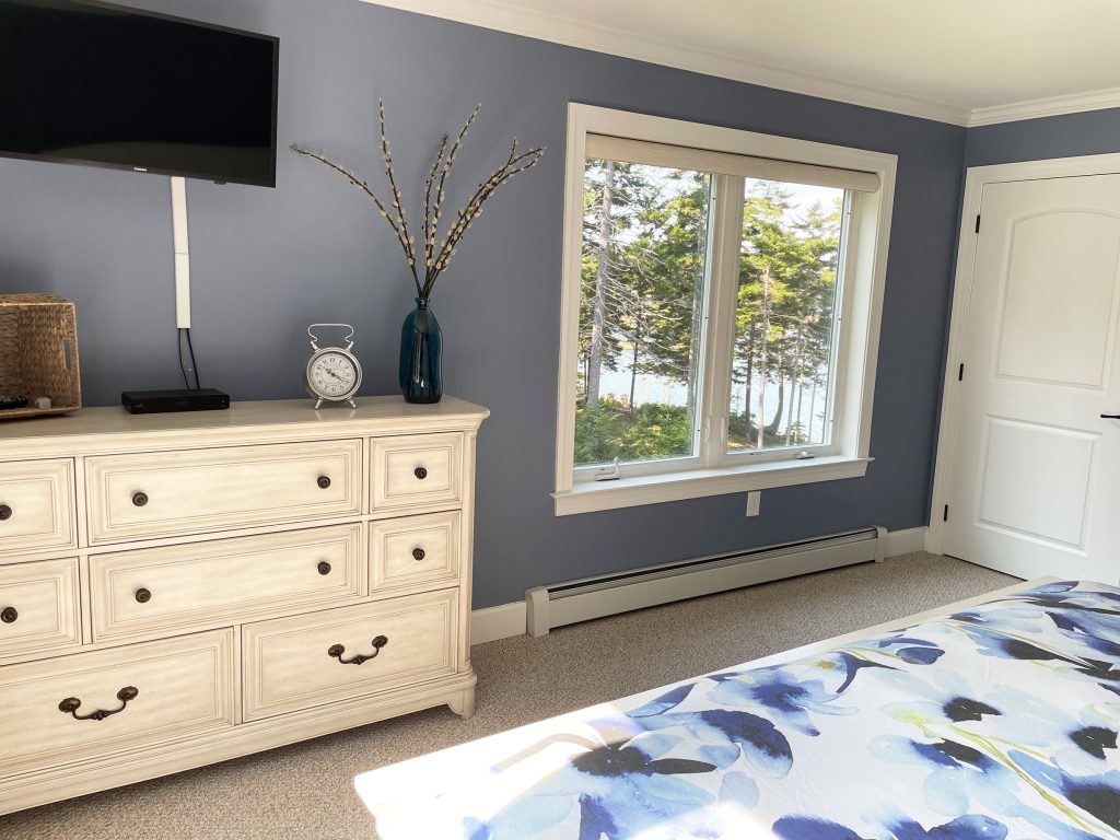 Sunset Haven by-the-Sea