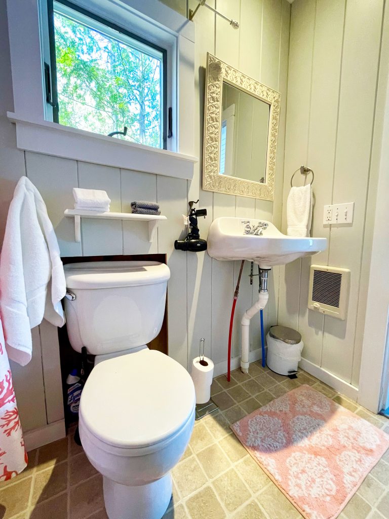 SK-bath3-1 Bathroom