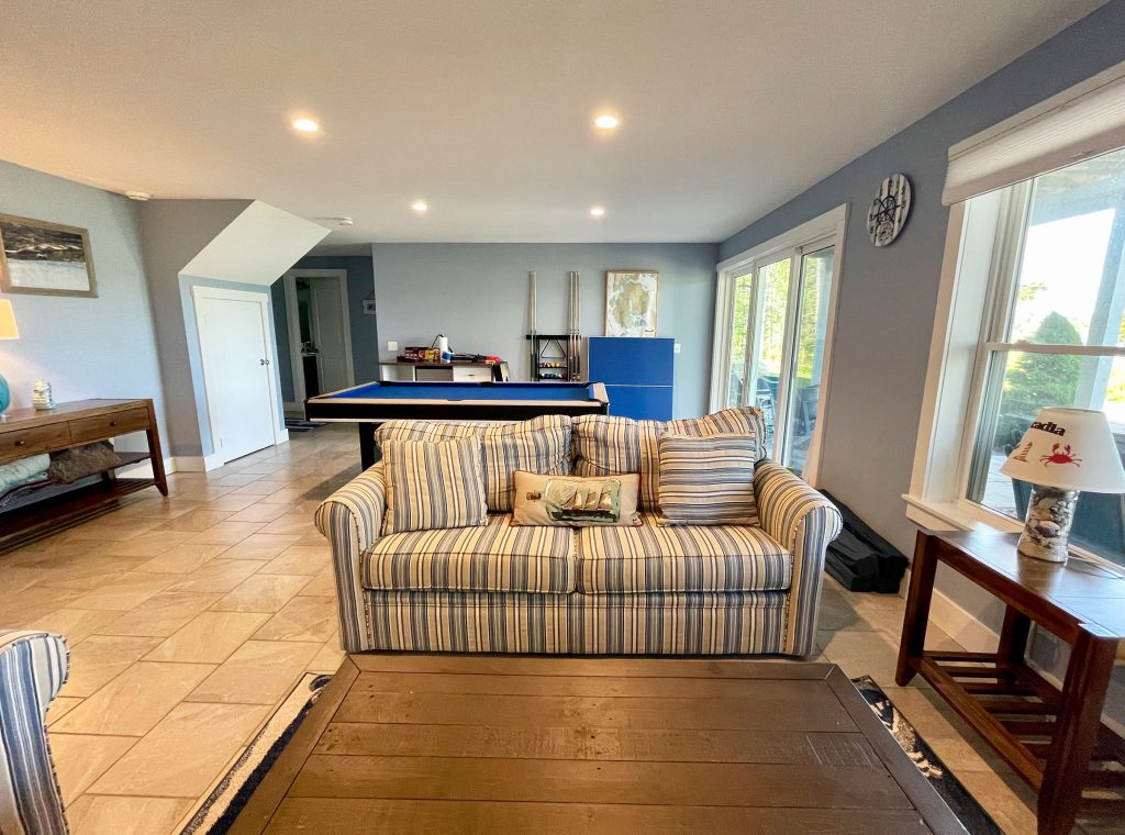 Lower level game room