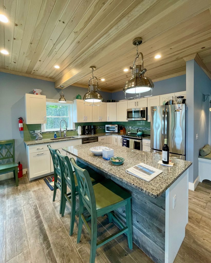 Kitchen/dining area