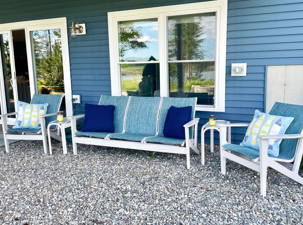 Outdoor seating