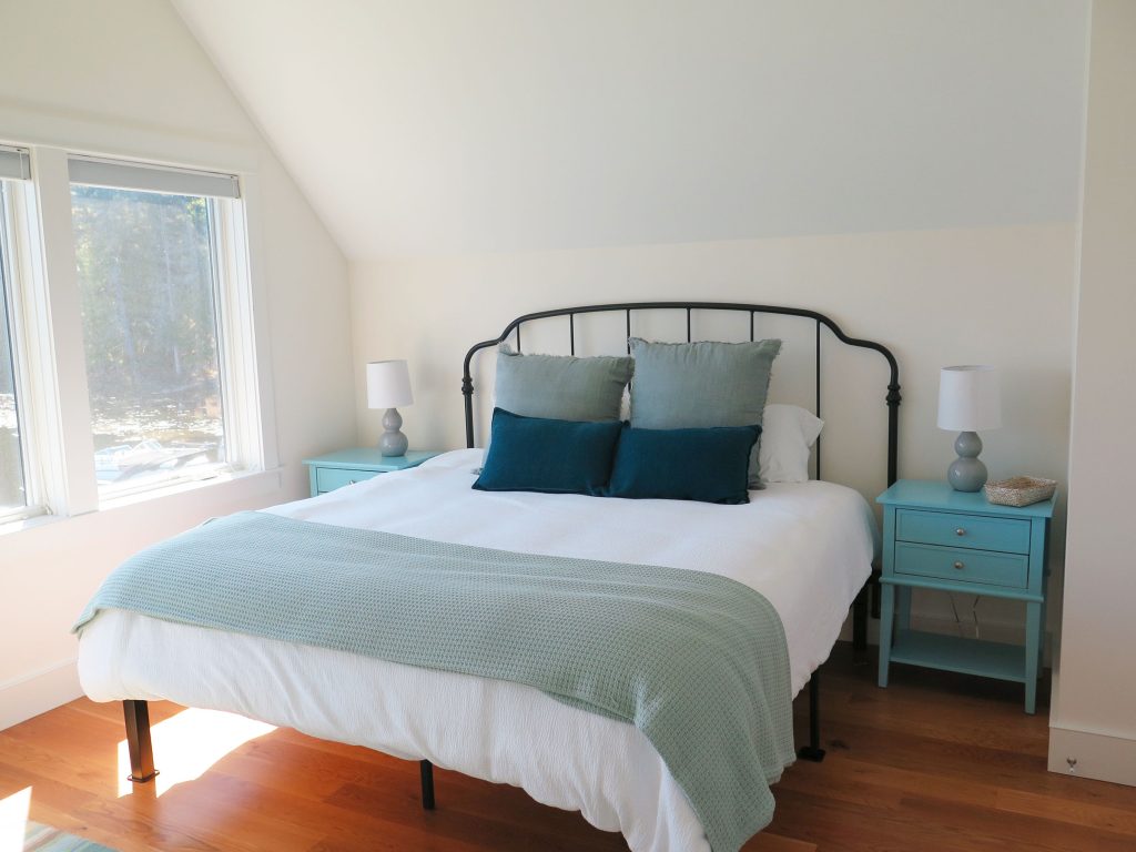 2nd floor king bedroom