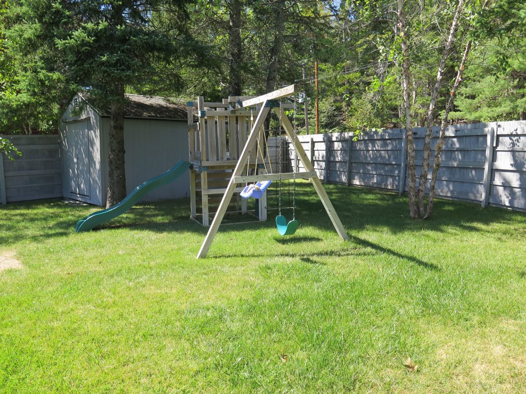 Yard/play area