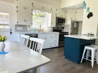 Kitchen/dining