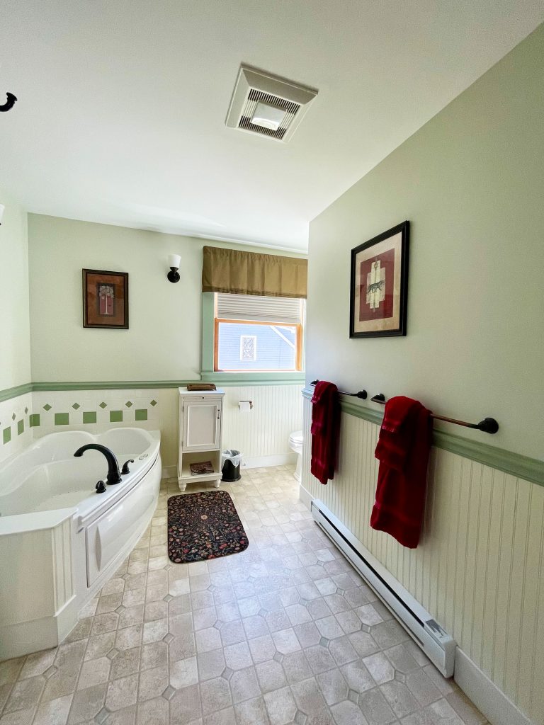 "Chatsworth" bathroom