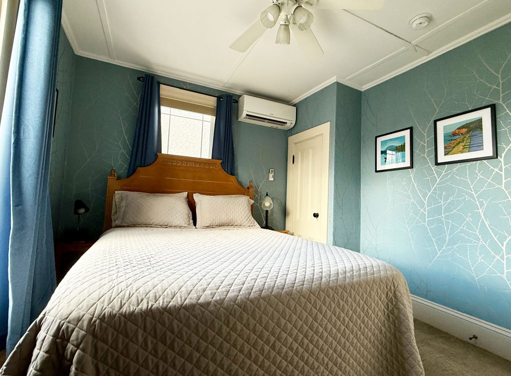 "Whitby" queen bedroom 2nd floor
