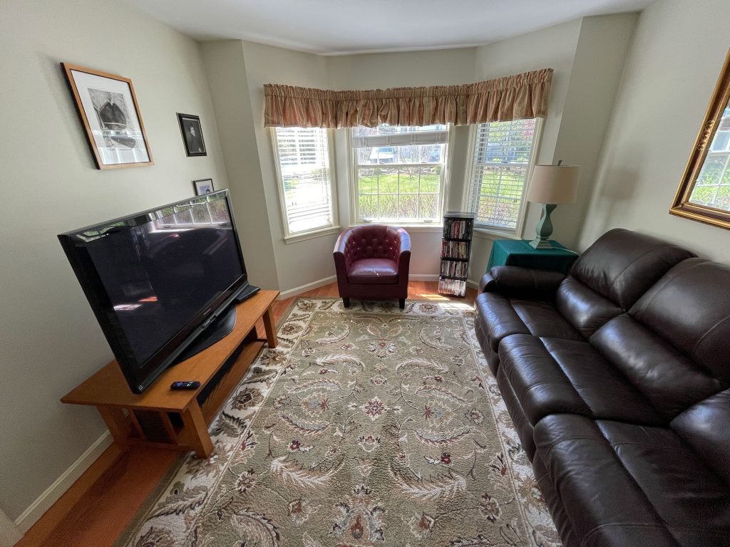 WM-Den3 Den/TV room