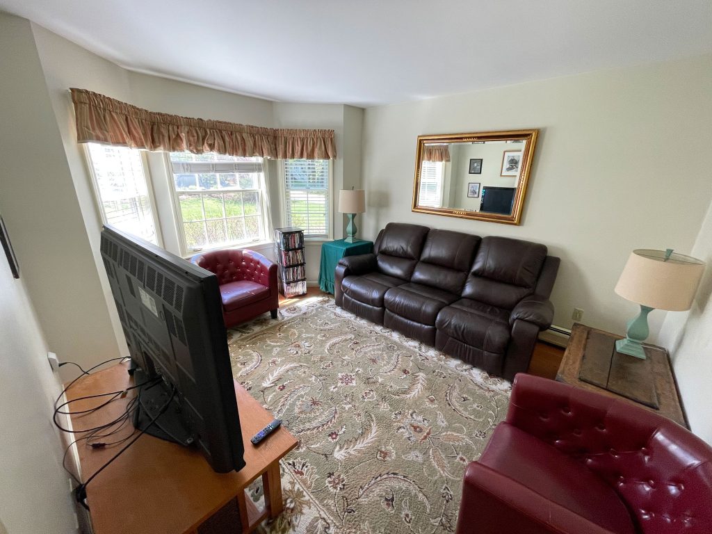 WM-Den2 Den/TV room