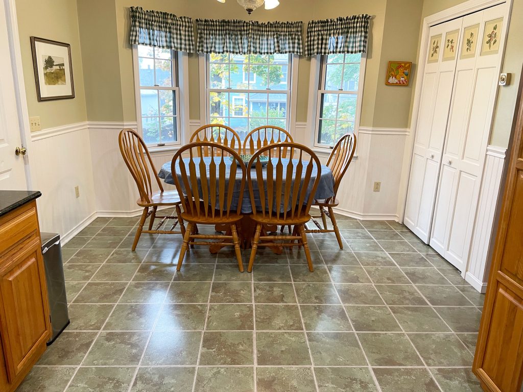 WM-Din Dining area