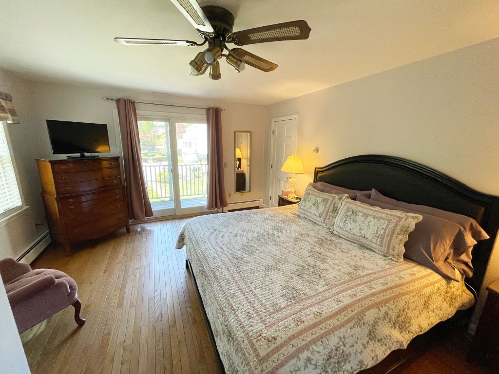 WM-MasterKing Master king bedroom