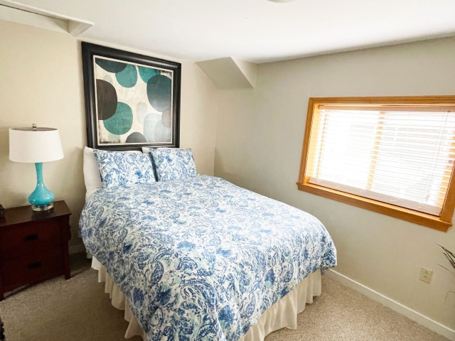 Queen bedroom
