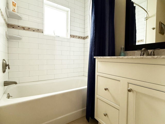 2nd floor bathroom