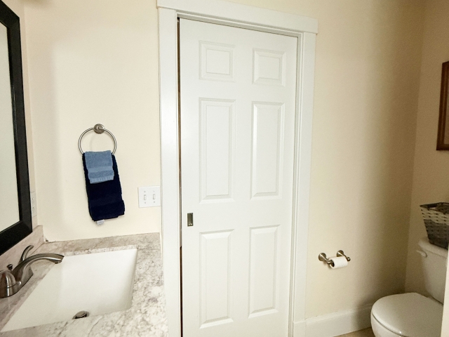 2nd floor bathroom