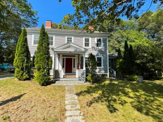 Somesville Central House