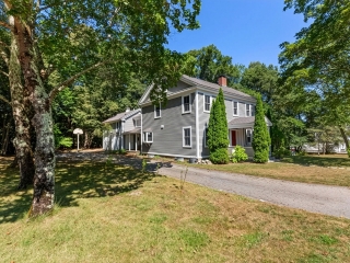 Somesville Central House
