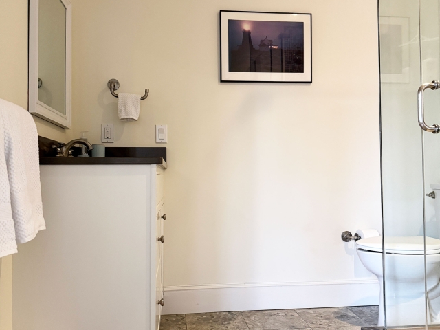 Queen bedroom