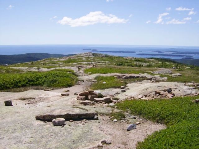 SO-giantslidetrail